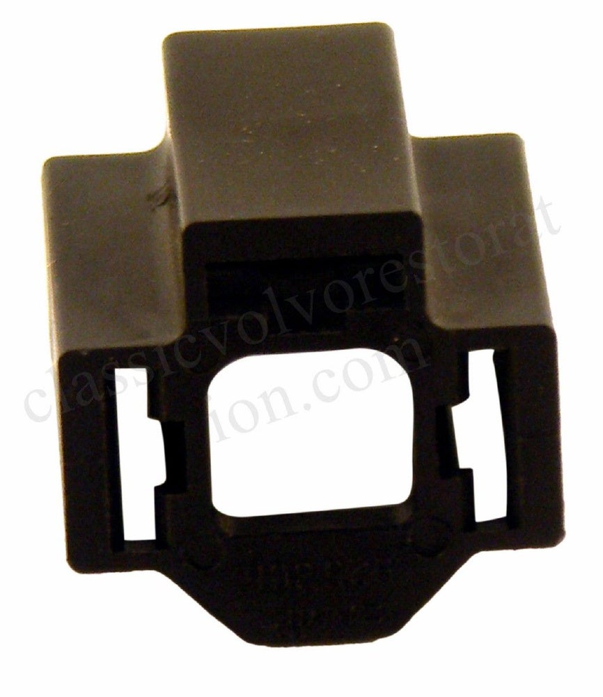 Monteringshylse for frontlyktkabel for Volvo Amazon, Amazon Kombi — bild 1 av 2