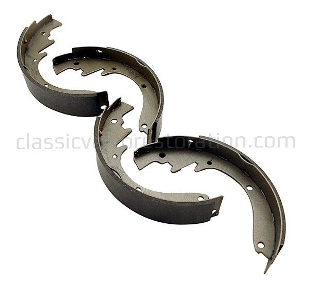 Bremsebakker fram med tromler