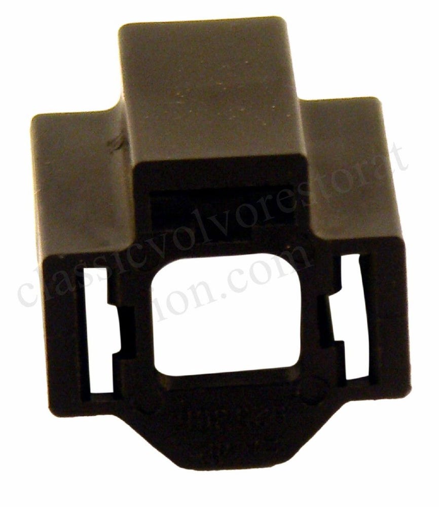 Monteringshylse for frontlyktkabel for Volvo Amazon, Amazon Kombi — bild 1 av 2