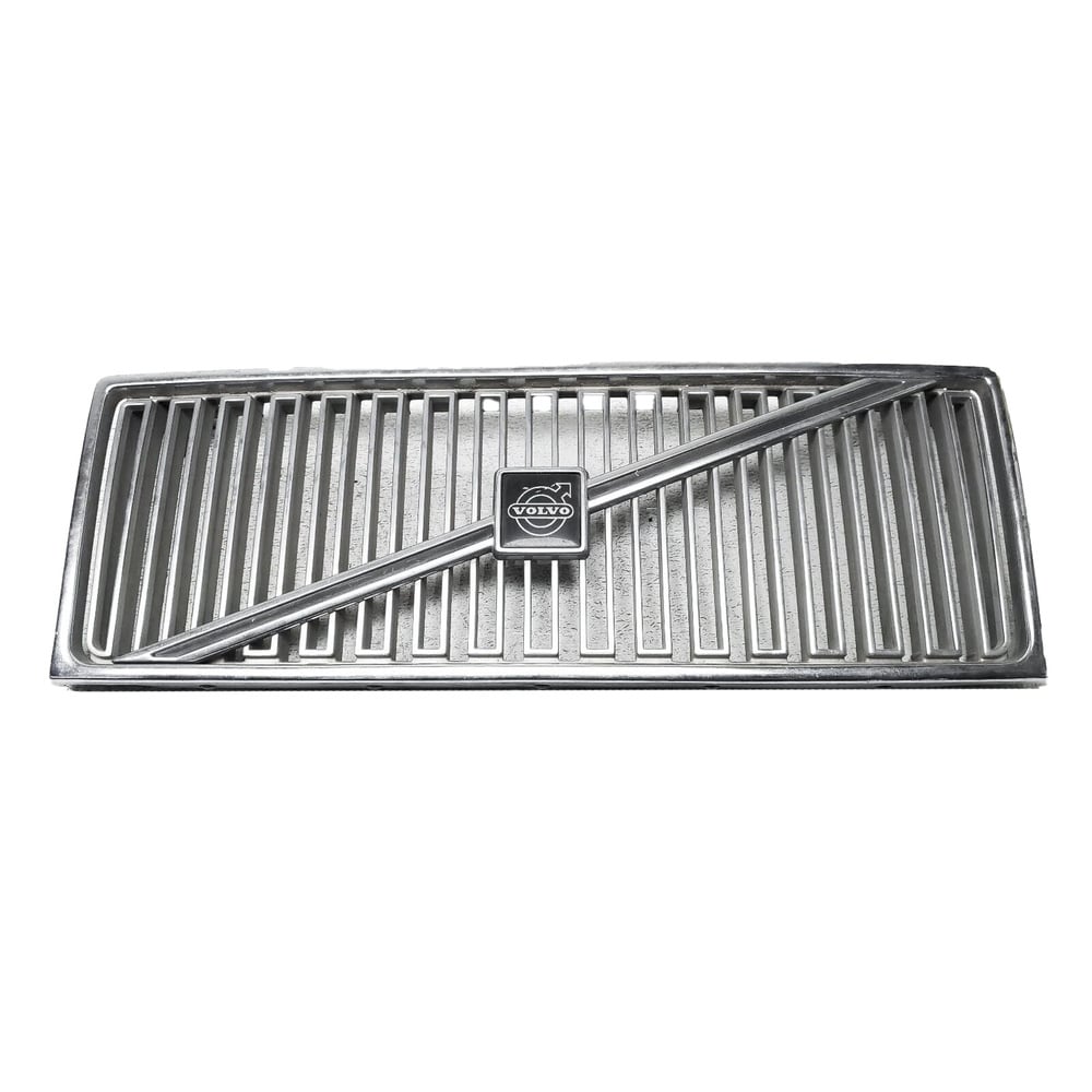 Grill med stripe og emblem til Volvo 740 1984-89, 760 1982-87, forkrommet