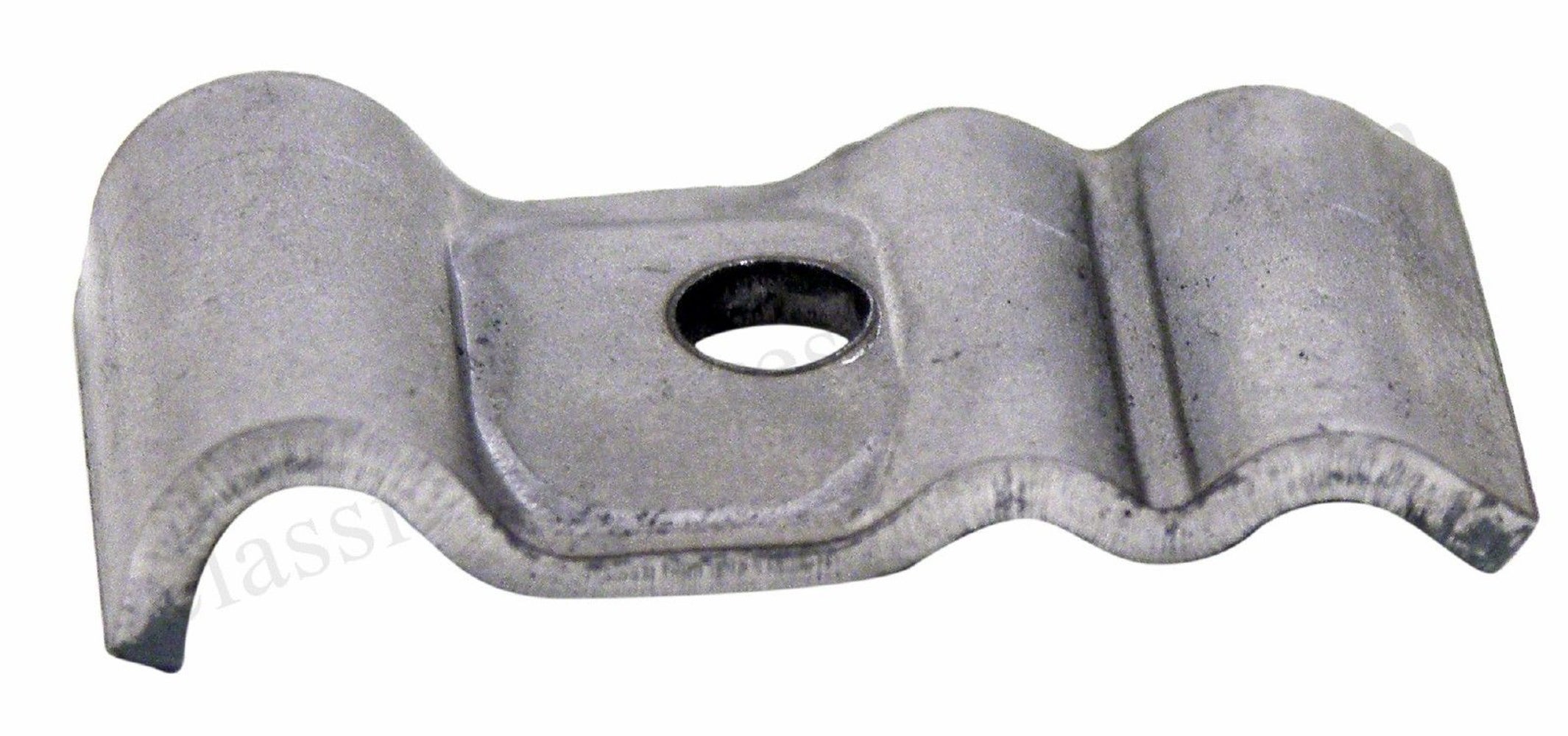 Klemmer for Volvo 1800, 140, 240 — bild 1 av 3