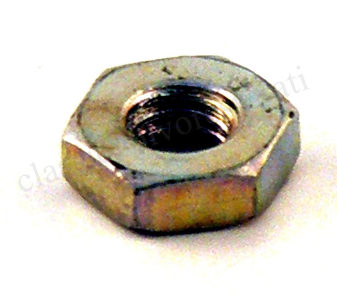 Mutter UNF 10-32 h=3,3 mm for Volvo Amazon, Amazon Kombi — bild 1 av 2