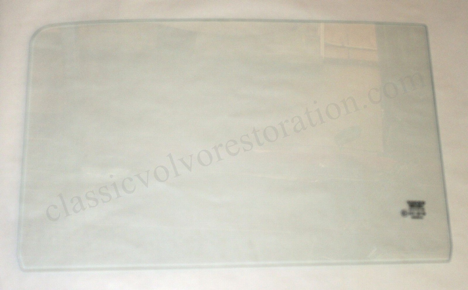 Sidevindu dør foran klart