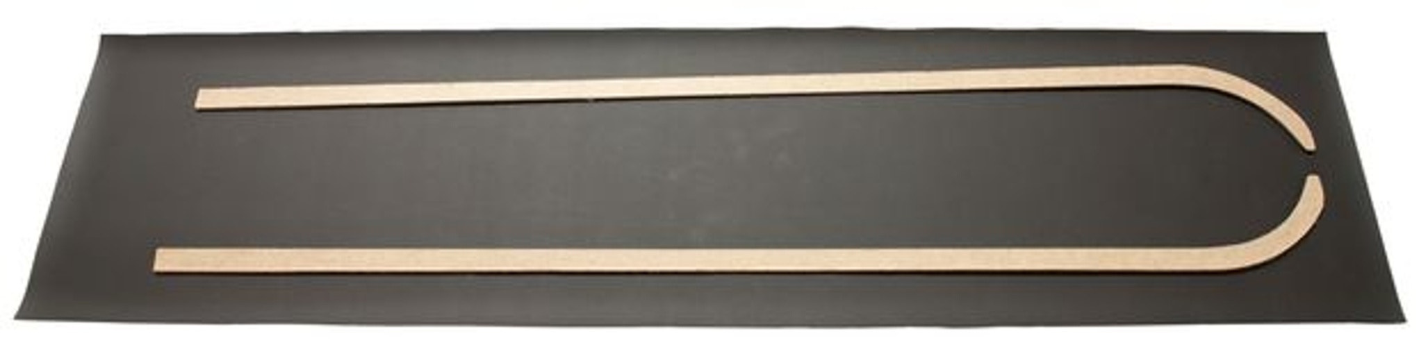 Panel B-stolpe svart